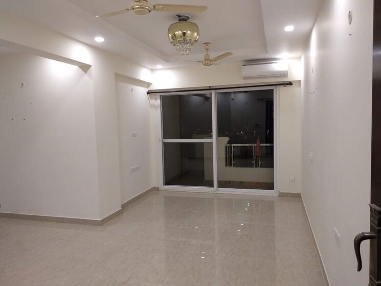 undefined, mi-rustle-court 2.5 Bedroom 1550 Sq.Ft. Apartment In Gomti Nagar Lucknow 9858337