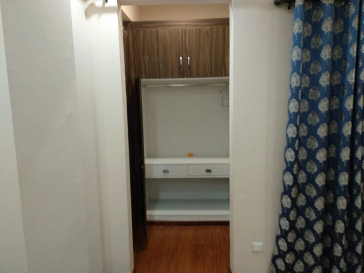 undefined, mi-rustle-court 2.5 Bedroom 1550 Sq.Ft. Apartment In Gomti Nagar Lucknow 9858337