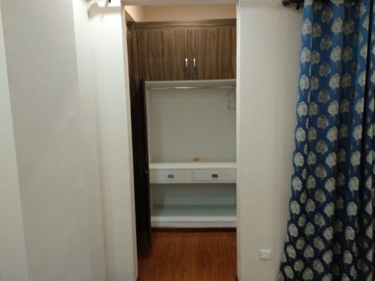 undefined, mi-rustle-court 2.5 Bedroom 1550 Sq.Ft. Apartment In Gomti Nagar Lucknow 9858337