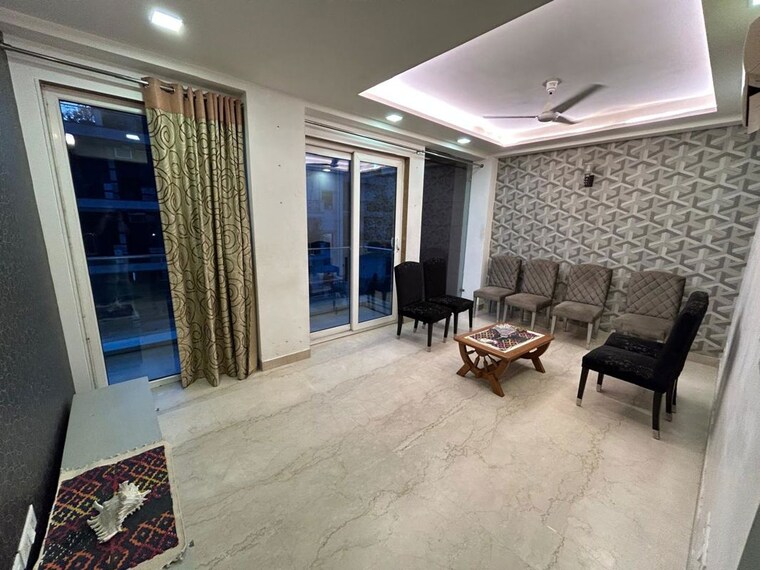 Living Room, kalkaji 3 Bedroom 1400 Sq.Ft. Builder Floor In Kalkaji Delhi 9857980