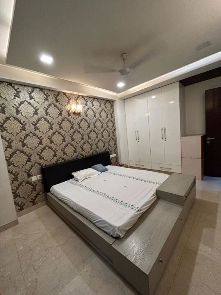 Bedroom, kalkaji 3 Bedroom 1400 Sq.Ft. Builder Floor In Kalkaji Delhi 9857980