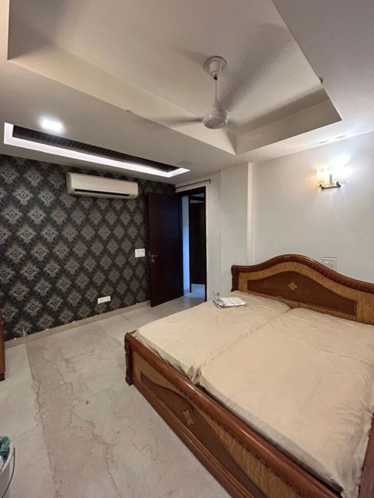 Bedroom, kalkaji 3 Bedroom 1400 Sq.Ft. Builder Floor In Kalkaji Delhi 9857980