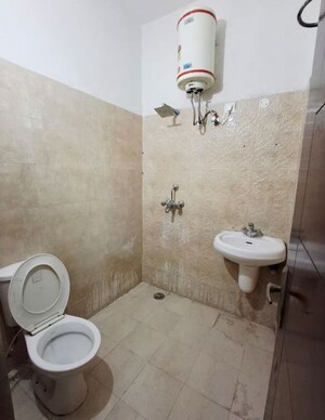 Bathroom in 2 BHK Apartment at Pir Machalla – for Rent