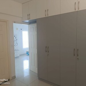 Room in 3 BHK Apartment at Mahaveer Trident, Chikkathoguru – for Rent