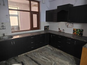 Kitchen in 2.5 BHK Builder Floor at RWA Residential Society Sector 46, Sector 46 – for Rent