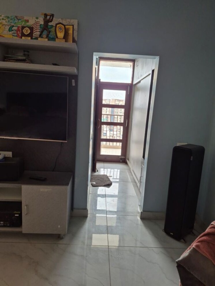 Room, dhakoli 3 Bedroom 2200 Sq.Ft. Apartment In Dhakoli Zirakpur 9858587