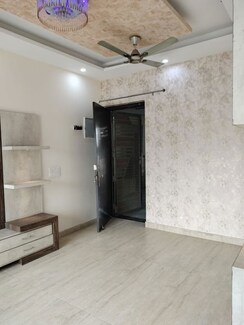 2 BHK + Study Room Apartment For Rent in Jm Orchid