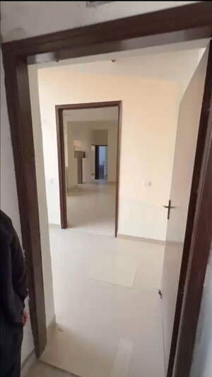 Room in 3 BHK Apartment at Amrapali Heartbeat City, Sector 107 – for Rent