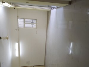 Room in 3 BHK Apartment at Ambiience Antilia, Bavdhan – for Rent