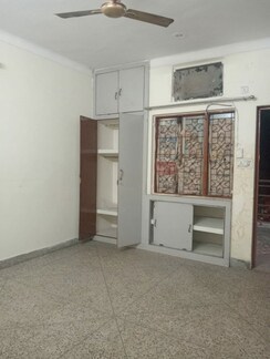 3 BHK Builder Floor For Sale in Rajouri Garden