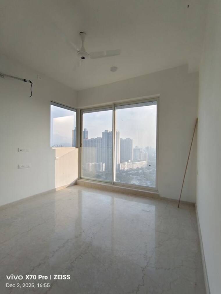 Room, courtyard-by-narang-realty-and-the-wadhwa-group 2 Bedroom 920 Sq.Ft. Apartment In Pokhran Road No Two Thane 9859037