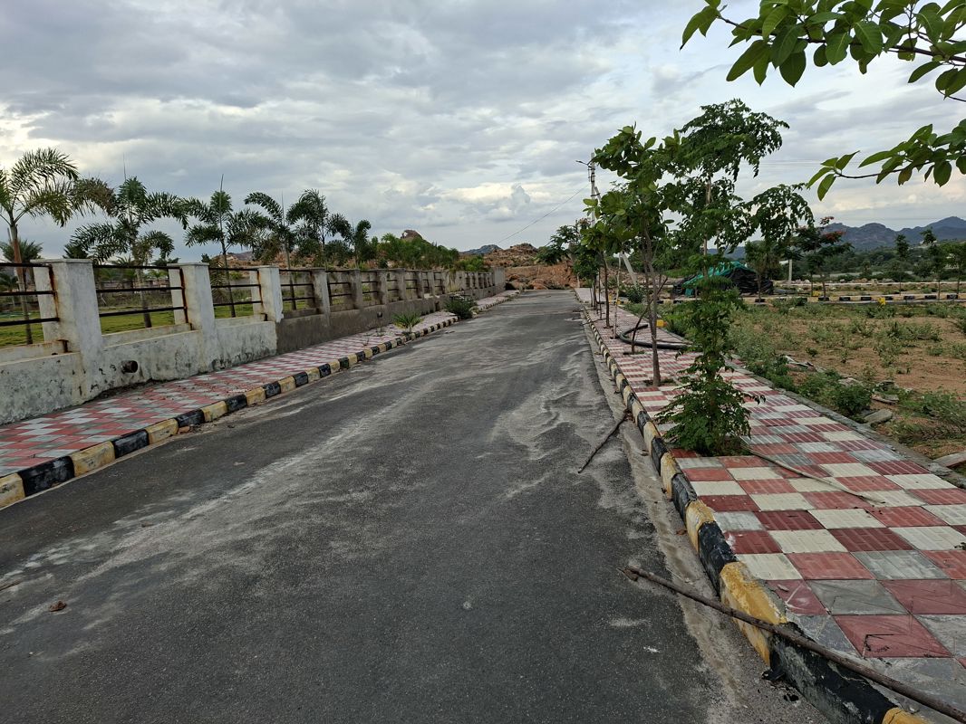 Plot For Sale in Abdullahpurmet