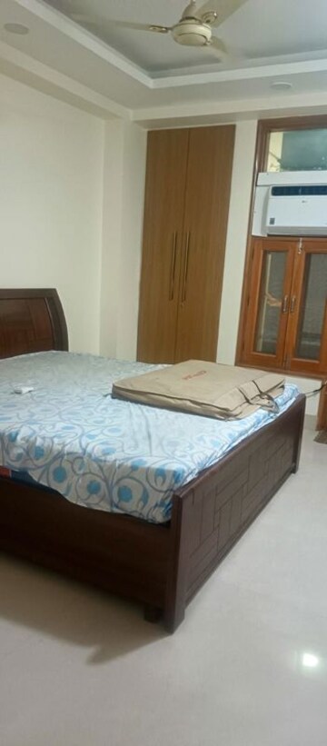 Bedroom in 2.5 BHK Builder Floor at Sultanpur – for Sale