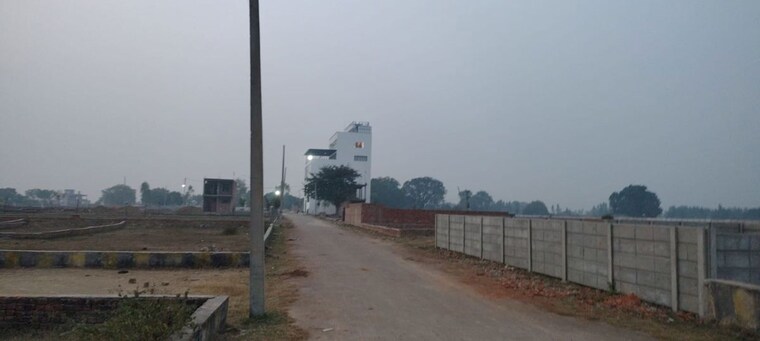 undefined, mohanlalganj  2006 Sq.Ft. Plot In Mohanlalganj Lucknow 9859183