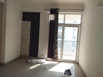 Room in 3 BHK Apartment at Saviour Greenisle, Sain Vihar – for Rent