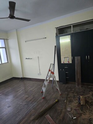 Building Lobby in 3.5 BHK Apartment at Saviour Greenisle, Sain Vihar – for Sale