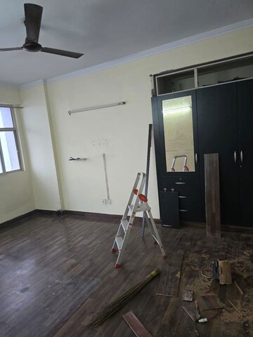 Building Lobby in 3.5 BHK Apartment at Saviour Greenisle, Sain Vihar – for Sale