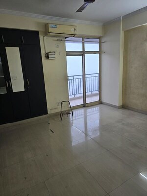 Room in 3.5 BHK Apartment at Saviour Greenisle, Sain Vihar – for Sale