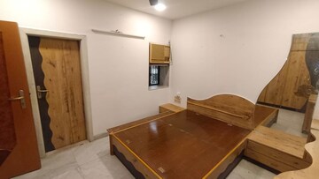 Bedroom in 3 BHK Apartment at Dev Shanti Apartment, Malad West – for Rent