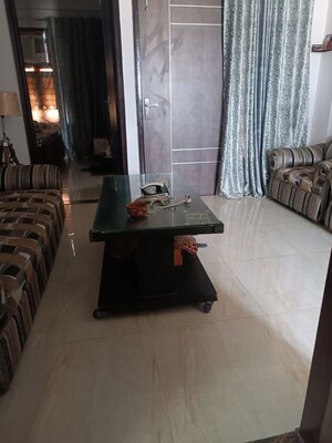 Living Room in 2 BHK Builder Floor at Orchid Island, Sector 51 – for Rent