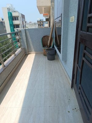 Balcony in 2 BHK Builder Floor at Orchid Island, Sector 51 – for Rent