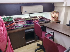 Team Area in  Office Space at Om Heera Panna Mall, Andheri West – for Rent