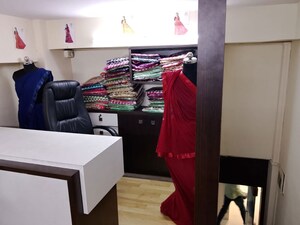 Team Area in  Office Space at Om Heera Panna Mall, Andheri West – for Rent