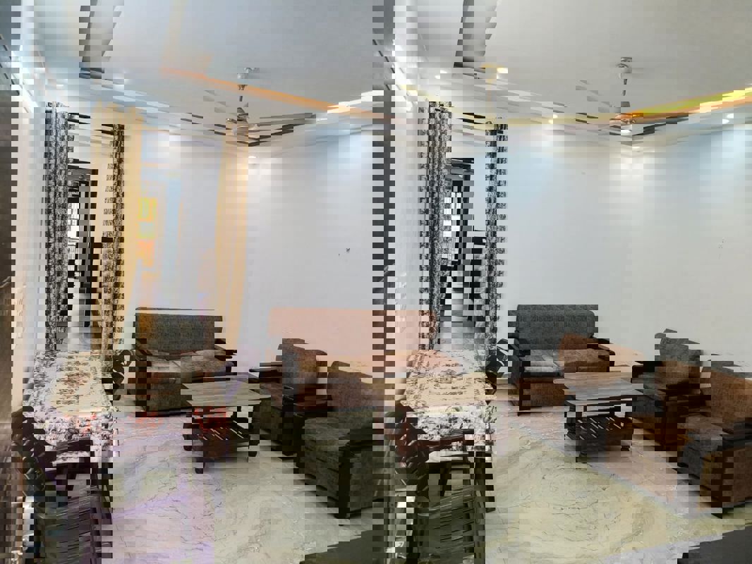 2 BHK Apartment For Rent in East Of Kailash