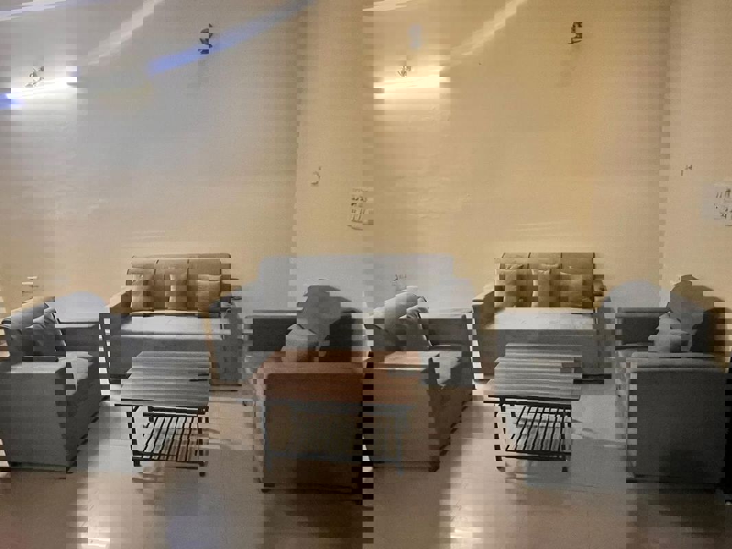 2 BHK Apartment For Sale in Jaipuria Sunrise Plaza