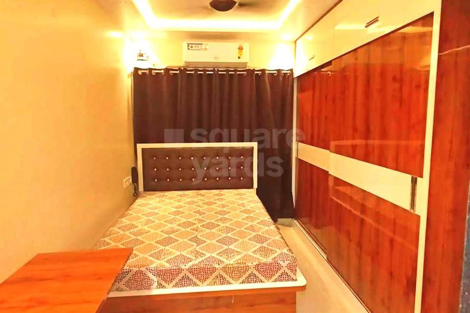 1.5 BHK + Pooja Room Apartment For Sale in Shapoorji Pallonji Sarova