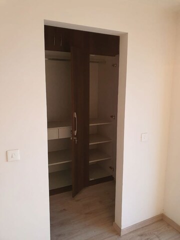 2 BHK Apartment For Rent in Apex Our Homes, Sector 37c