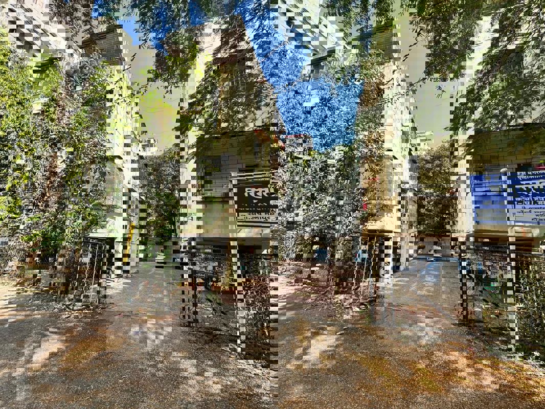 2 BHK Apartment For Rent in Pushpak Park