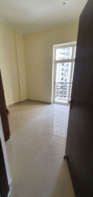 Room in 2 BHK Apartment at Ajnara Grand Heritage, Sector 74 – for Sale