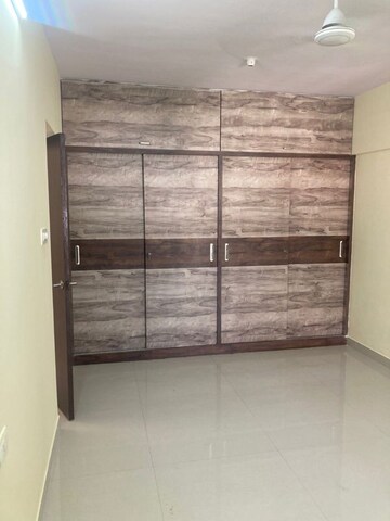 Room in 3 BHK Apartment at Conwood Enclave, Vasant Vihar – for Rent