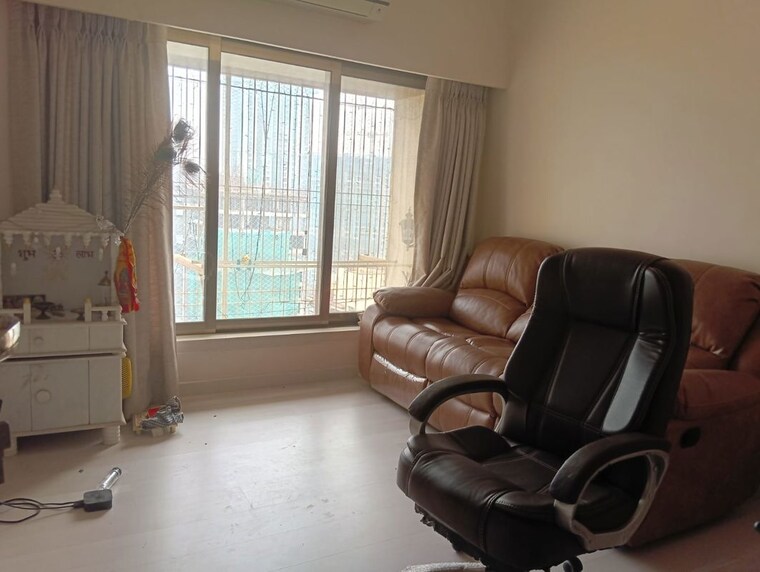 Living Room, romell-diva 3 Bedroom 960 Sq.Ft. Apartment In Malad West Mumbai 9859787