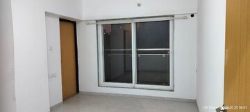 Room in 3 BHK Apartment at Vaibhav Queens Park, Chembur – for Rent