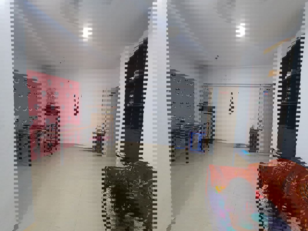 1 BHK + Pooja Room,Servant Room,Study Room,Extra Room,Store Room Apartment For Rent in Balaji Enclave Kandivali East