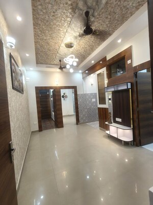 Building Lobby in 1 BHK Builder Floor at Maya Homes, Indrapuram – for Rent