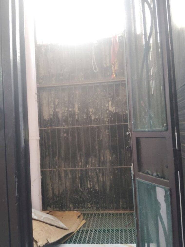 Bathroom, niti khand i 3 Bedroom 900 Sq.Ft. Apartment In Niti Khand I Ghaziabad 9859813