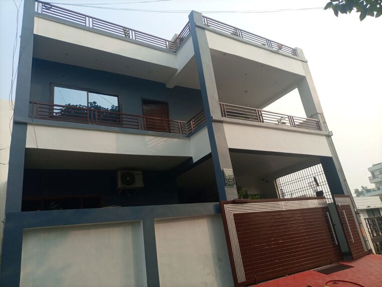 undefined, satluj-apartments-gomti-nagar 2 Bedroom 940 Sq.Ft. Independent House In Gomti Nagar Lucknow 9859948