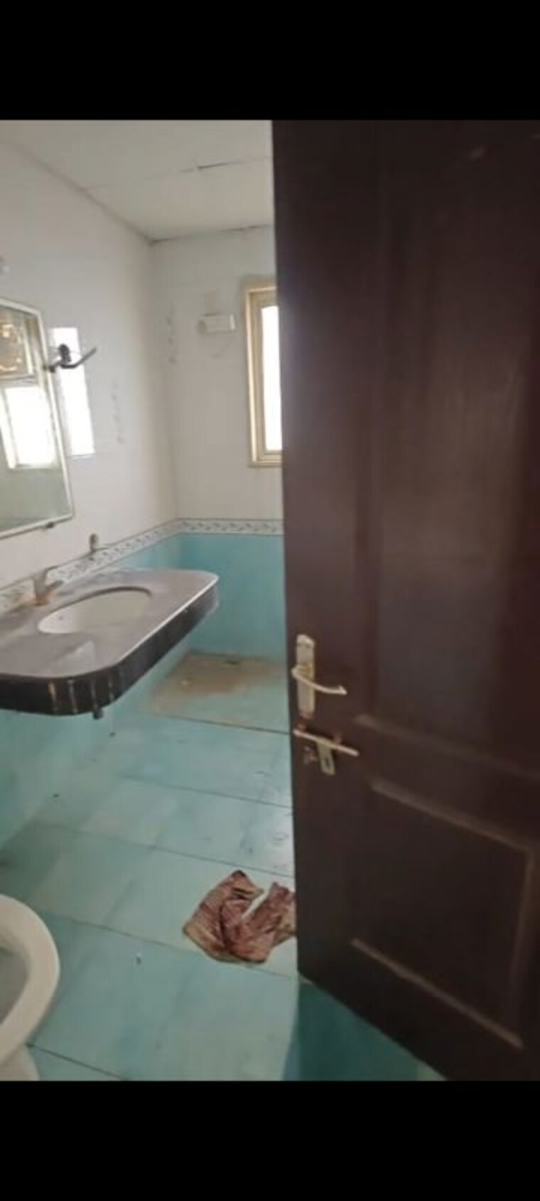 Bathroom, shipra-krishna-vista 2 Bedroom 1195 Sq.Ft. Apartment In Ahinsa Khand 1 Ghaziabad 9859954