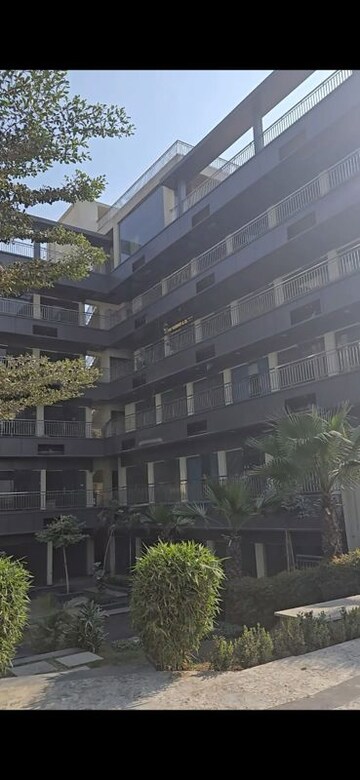  Shop – Exterior View View at Rise Retailia, Sector 1 Greater Noida - for Sale