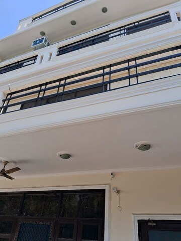 3 BHK Independent House – Exterior View View at RWA Apartments Sector 52, Sector 52 - for Rent