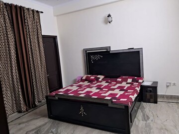Bedroom in 3 BHK Independent House at RWA Apartments Sector 52, Sector 52 – for Rent