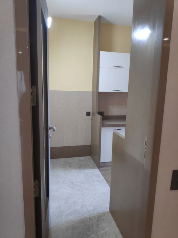 Bathroom, elanza 2.5 Bedroom 1305 Sq.Ft. Apartment In Malad West Mumbai 9860004