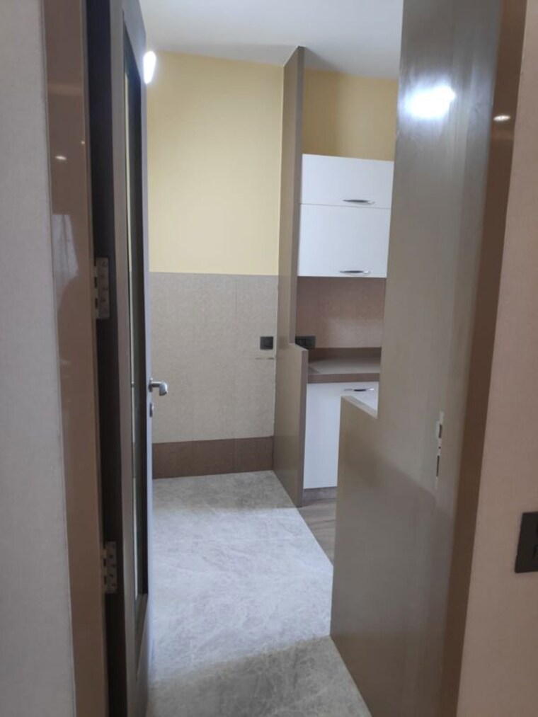 Bathroom, elanza 2.5 Bedroom 1305 Sq.Ft. Apartment In Malad West Mumbai 9860004