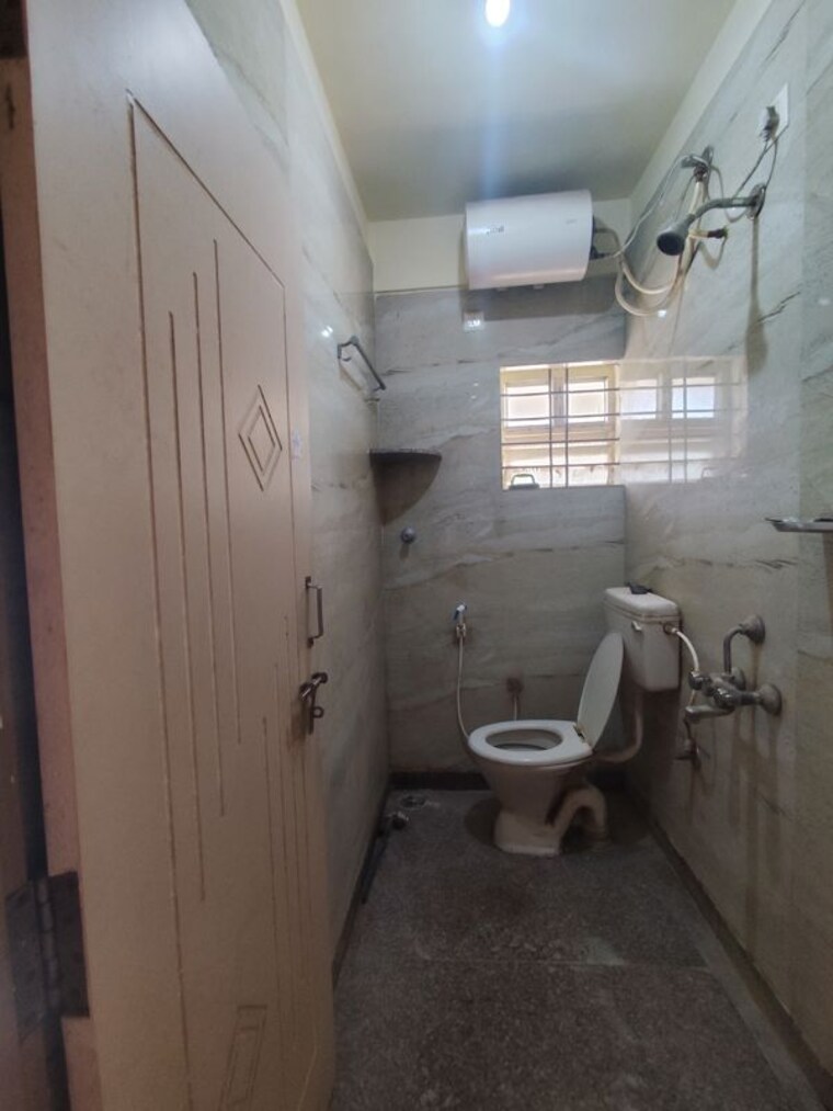 Bathroom, electronic city phase ii 1 Bedroom 600 Sq.Ft. Apartment In Electronic City Phase ii Bangalore 9860040