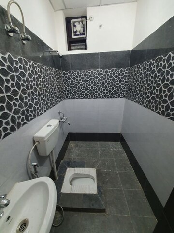 Attached Bathroom in 2 BHK Builder Floor at Faizabad Road – for Sale