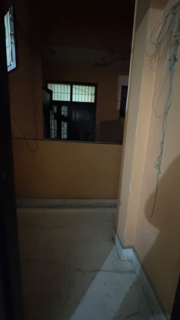 undefined, chattarpur 1 Bedroom 450 Sq.Ft. Apartment In Chattarpur Delhi 9860121