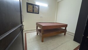 Bedroom in 1 BHK Apartment at Chattarpur – for Rent